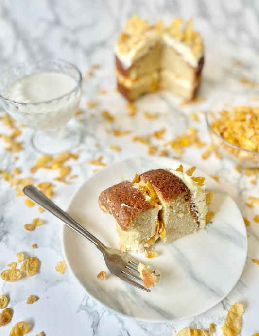 Cereal Milk Cornflake Cake