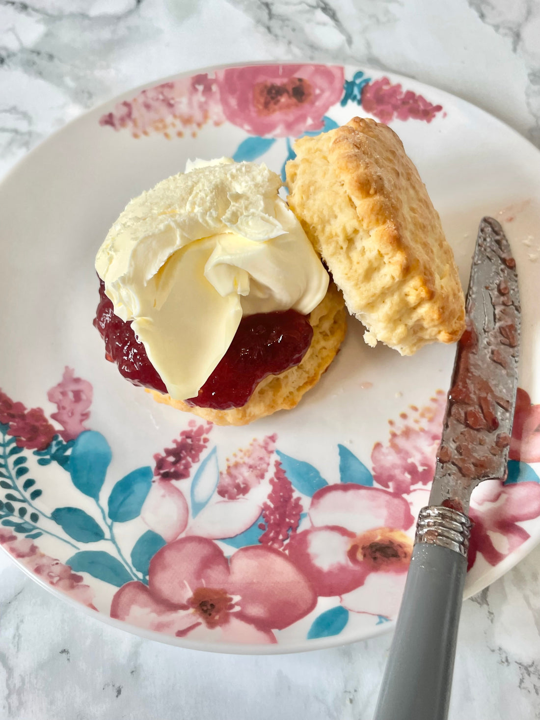 Classic Scones